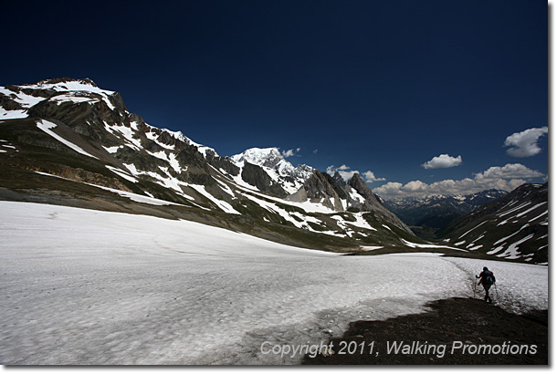 Tour de Mont Blanc, Les Champieux - Col de la Seigne - Refugio Elisbetta